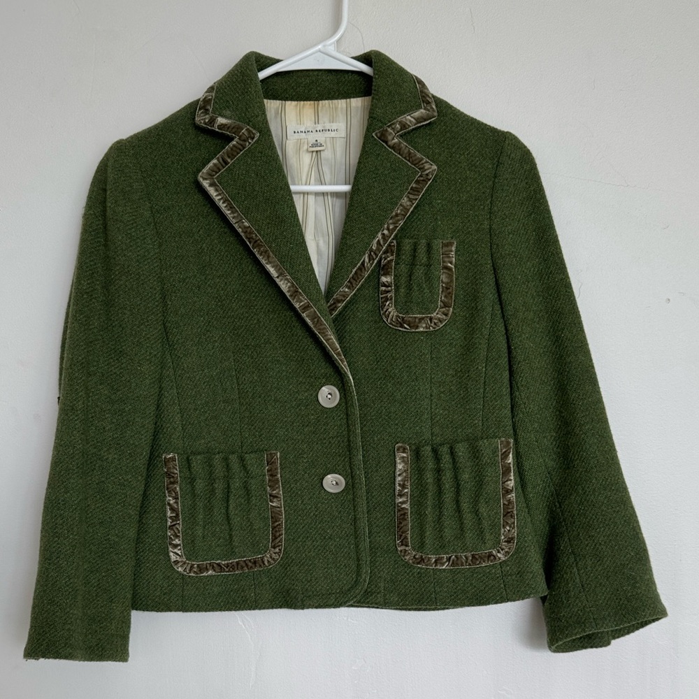 Banana Republic Green Blazer with Brown Accents